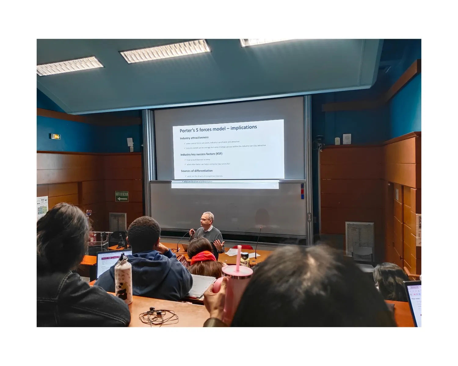 Lecture hall slide on Porter's Five Forces strategy model